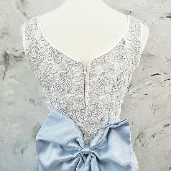 VINTAGE Blue & Silver Ball Prom Evening Party Gown - Picture 4 of 8